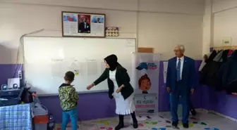 Kaynaşlı'da öğrenciler Yeşilay hakkında bilgilendirildi