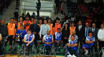 Basketler empati için atıldı