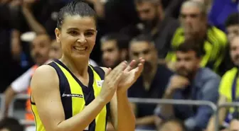 Fenerbahçe'den Birsel Vardarlı Demirmen'e anlamlı veda