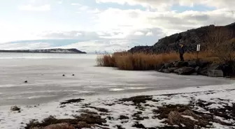 Akademisyenler Çıldır Gölü'nde artan kirliliğe teknik çalışmayla dikkati çekti