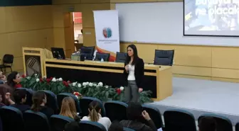 'Bir Hayat Bir Hayal Kur' konferansı SAÜ'de düzenlendi