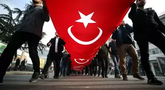 Çin'in Doğu Türkistan politikaları protesto edildi