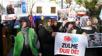 Çin'in Doğu Türkistan politikaları protesto edildi