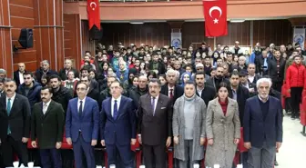 Kamu Başdenetçisi Şeref Malkoç: 'Gençler Alparslan olup Malazgirt'teki heyecanı hissetmeli'