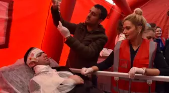 Kars'ta 200 personelle trafik kazası tatbikatı yapıldı