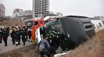 Kırıkkale'de yolcu otobüsü devrildi: 7 yaralı