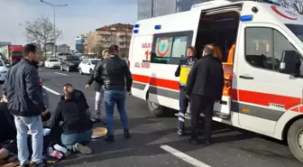 Kocaeli'de kazanın ardından alev alan otomobildeki 2 kişi ağır yaralandı