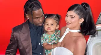 Kylie Jenner ve Travis Scott hala bir aile gibi!