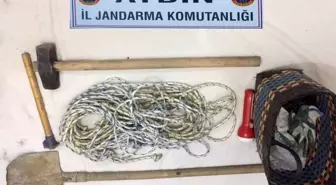 Söke'de kaçak kazı yapan 7 şüpheli suçüstü yakalandı