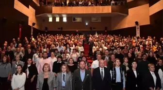 Gagavuzlar kuruluşun 25. yılını Maltepe'de kutladı