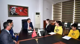 Gürkan öğrencilere röportaj verdi