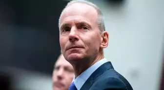 Boeing CEO'su Dennis Muilenburg'un işine son verildi