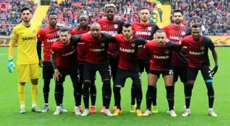 Gaziantep FK, Gaziantepspor'u geride bıraktı