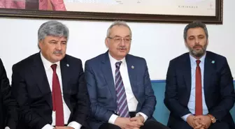 İYİ Parti Genel Başkan Yardımcısı Tatlıoğlu: 'Milletin menfaatleri neyse onun üzerinde duruyoruz'