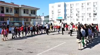 Mersin Büyükşehir Belediyesi, çocuk halk dansları topluluğu kuruyor