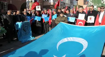 Çin'in Doğu Türkistan politikaları Edirne'de protesto edildi