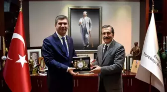 Başkan Ataç, Burdur Belediye Başkanı Ercengiz'i ağırladı