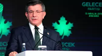 Ahmet Davutoğlu: Kanal İstanbul Projesi'nden vazgeçilmeli