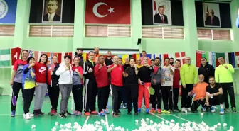 Badmintonda antrenör yetiştirme kursları Ankara'da başladı