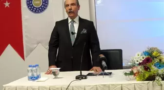 Balcıoğlu, KSÜ’de “Başarının Temeli Sevgi” başlıklı konferans verdi