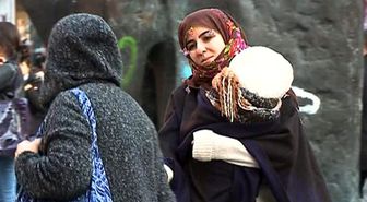 Dilenci kılığına girip ahlaksız teklif alan CNN Türk muhabiri o anları anlattı