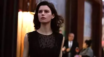 Beren Saat'in merakla beklenen dizisi Atiye yayınlandı