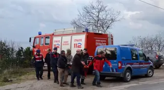 Yalova'da denize düşen otomobilin sürücüsü ağır yaralandı