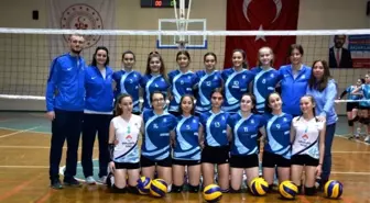 Yunusemreli filenin sultanları galip geldi