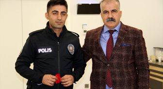 İstanbul Havalimanı'nda sigarayı bırakan polisler altınla ödüllendirildi