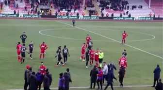 Eskişehirspor maçı sonrası tribünde kavga çıktı