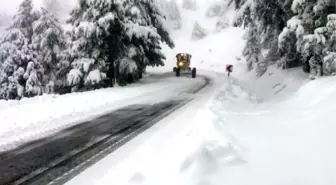 Burdur'da taşımalı eğitime kar tatili (2)