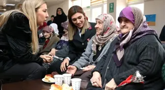 Jandarmadan en 'huzurlu' yılbaşı ziyareti