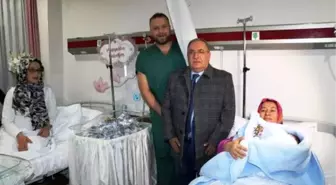 2019'un son bebeği ile 2020'nin ilk bebeği aynı odada