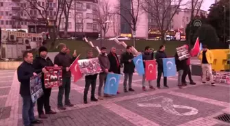 Çin'in Doğu Türkistan politikaları protesto edildi
