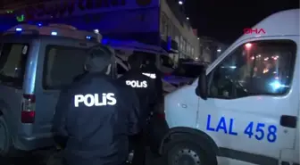 Esenler'de metro istasyonundaki bıçaklı kavgada 6 kişi gözaltına alındı