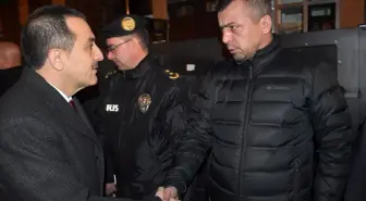 Kars Valisi Öksüz, yeni yıla askerlerle girdi