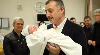 Kocaeli'de yeni yılın ilk bebeği doğdu