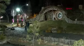 Sivas'ta 'hobbit' evlerinde yeni yıl coşkusu