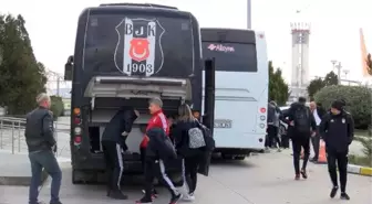 Beşiktaş, kamp için Antalya'ya gitti