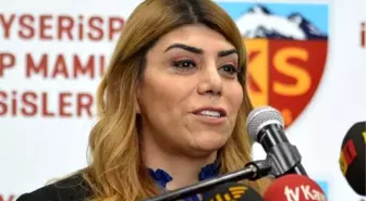 Berna Gözbaşı: Bu takımı ligden düşürmeyeceğime söz veriyorum