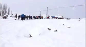 Dağcılar şehitleri anmak için Allahuekber Dağları'na tırmanmaya başladı - KARS