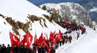 Beydağları'nda Sarıkamış şehitleri için yürüdüler