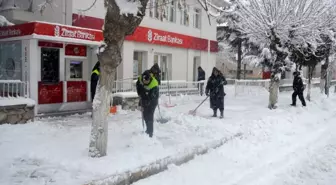 Çifteler Belediyesinden örnek kar çalışması