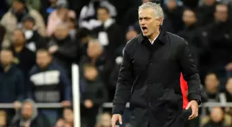 Jose Mourinho: “Bu top fazla hafifti, plaj topu gibiydi!”