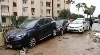 Mersin'de yaşamı felç eden kuvvetli yağış, 2 can aldı (9)