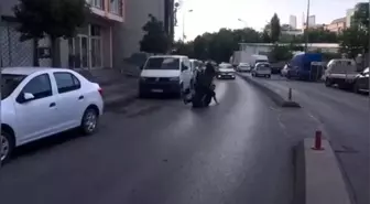 (Özel) İstanbul'da motosikletli magandaların tek teker kazaları kamerada