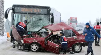 Eskişehir'de genç avukat trafik kazasında hayatını kaybetti