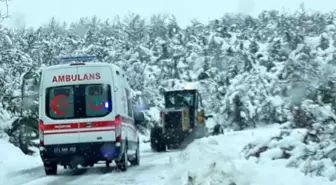 Köy yolu kapandı, hastanın imdadına İl Özel İdaresi yetişti