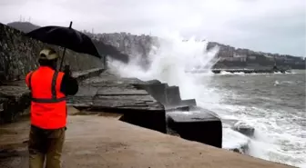 Zonguldak'ta yağmur ve rüzgar etkili oldu