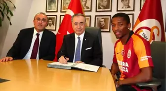 Galatasaray'ın yeni transferi Jesse Sekidika: 'Her zaman istedim'